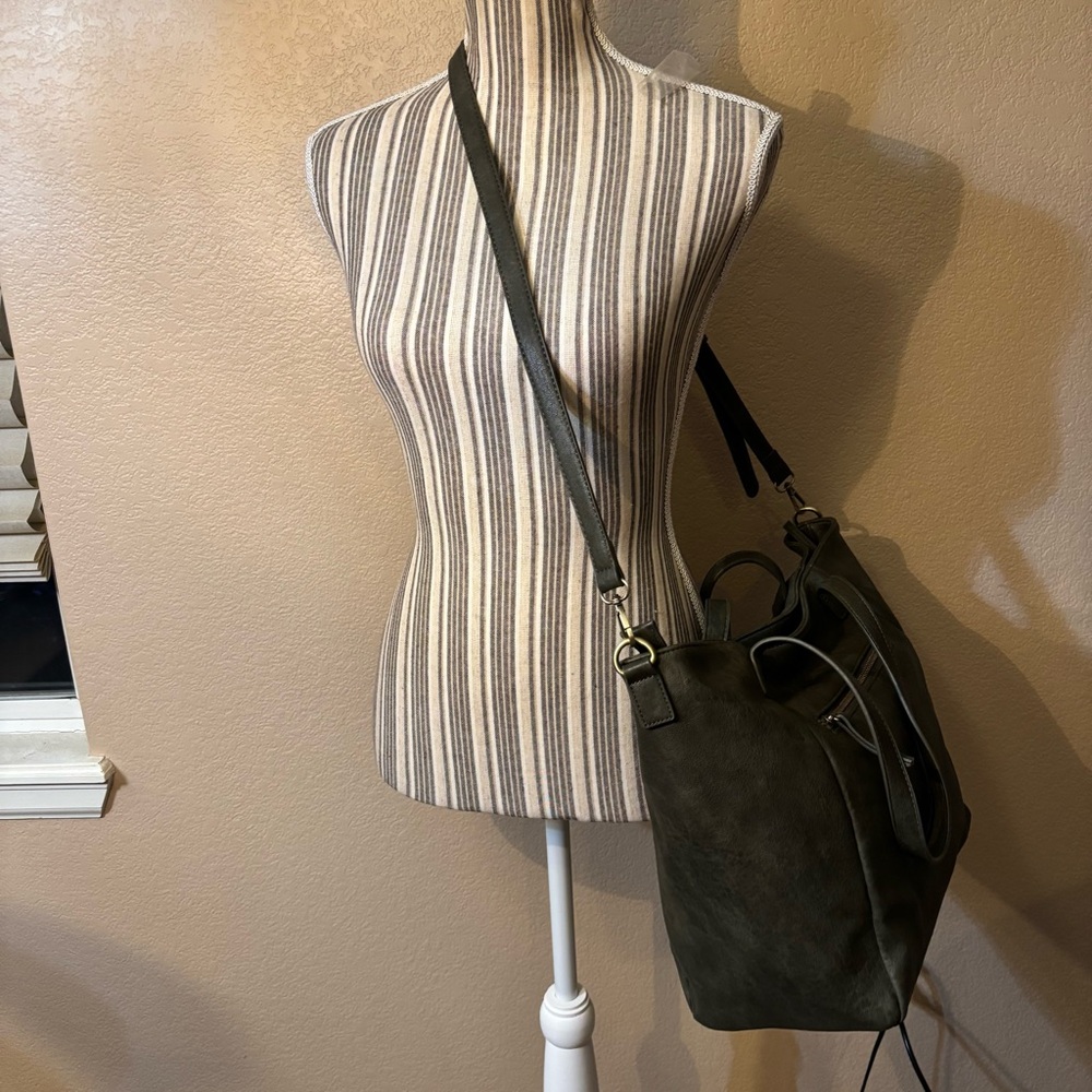 Antik Kraft Tote Bag Calliope Muted Olive Vegan Leather SOLD OUT ONLINE - Picture 5 of 16